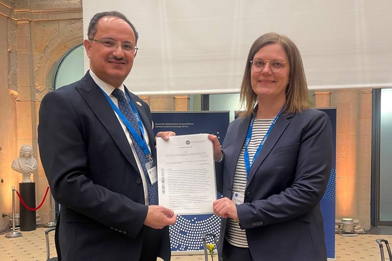 Signing of the SyrIA project agreement between GJU and DAAD